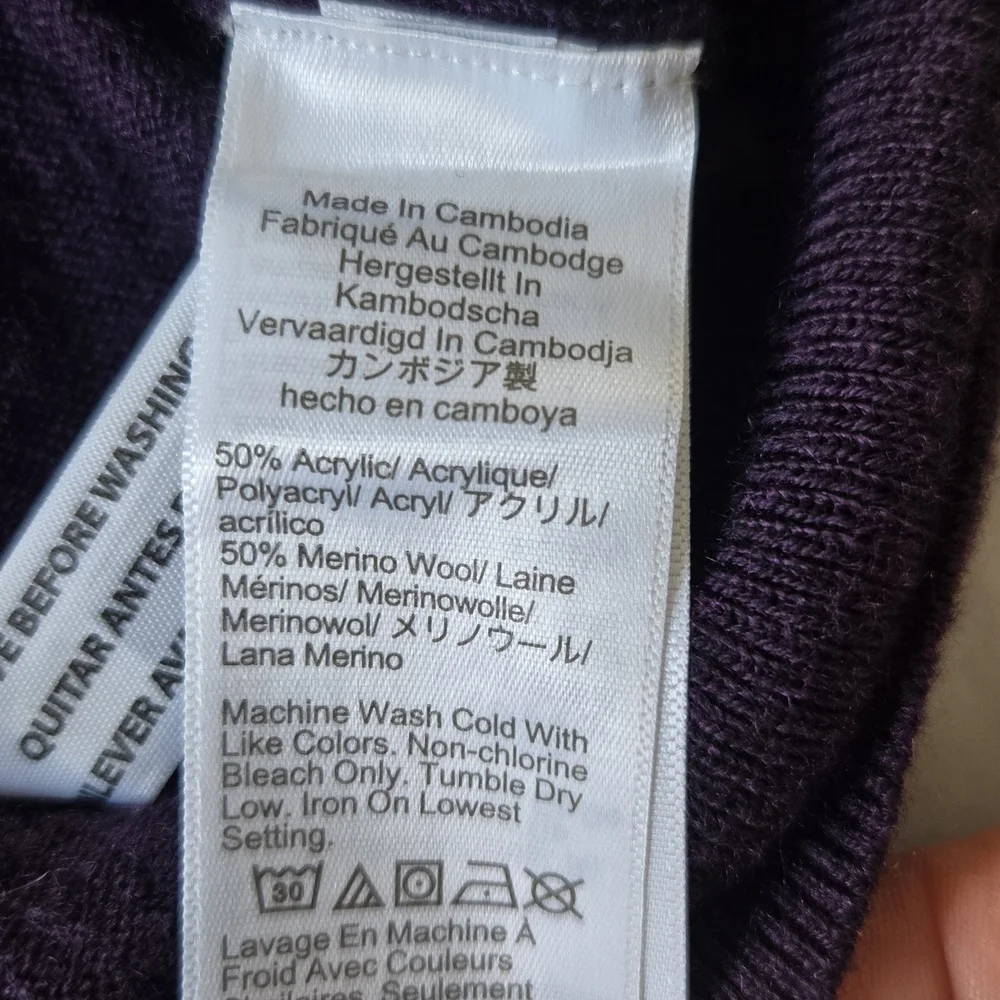 Classic J. Crew Men's Purple Sweater Sz Large Merino Wool Blend